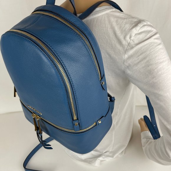 New Michael Kors Rhea Medium Leather Backpack - Picture 3 of 9